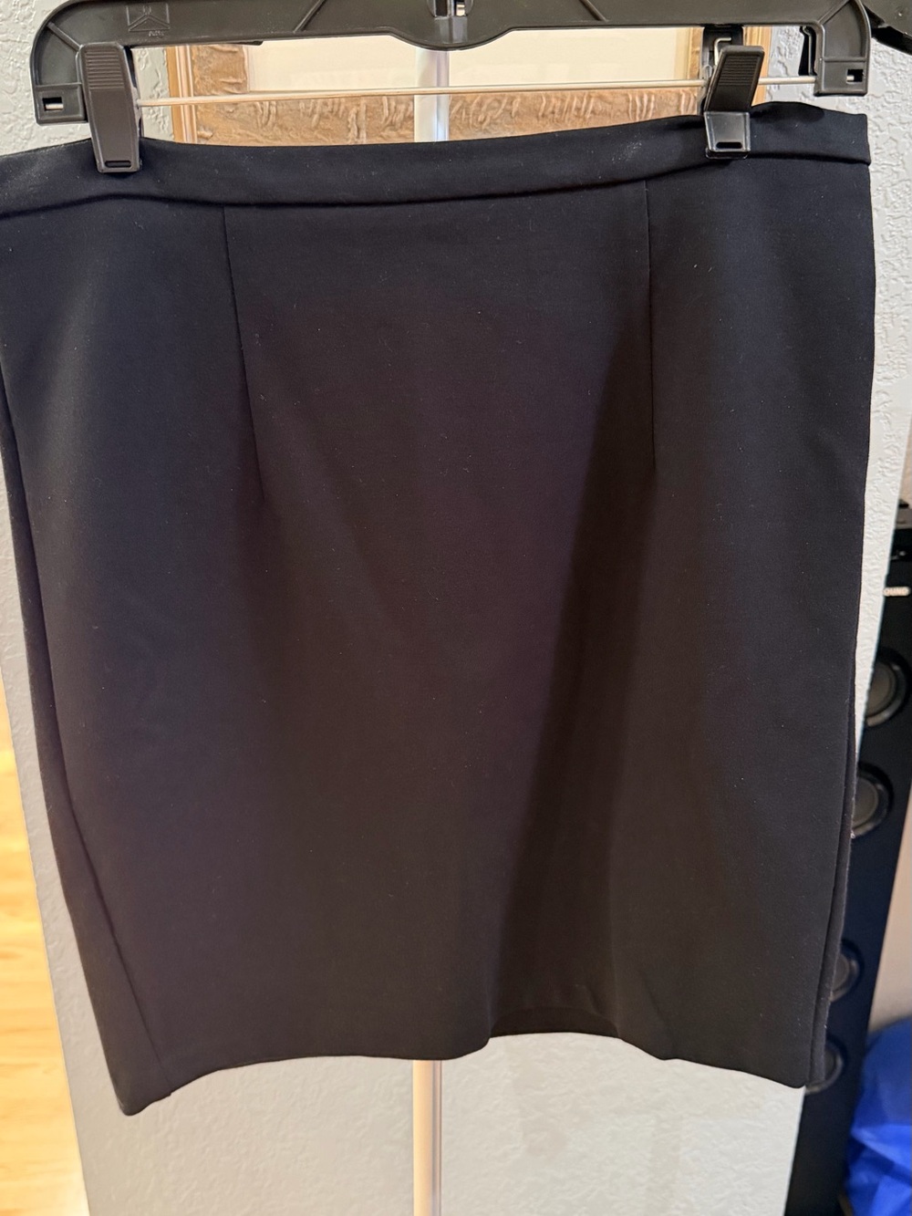 Dalia Collection Black Pencil Skirt